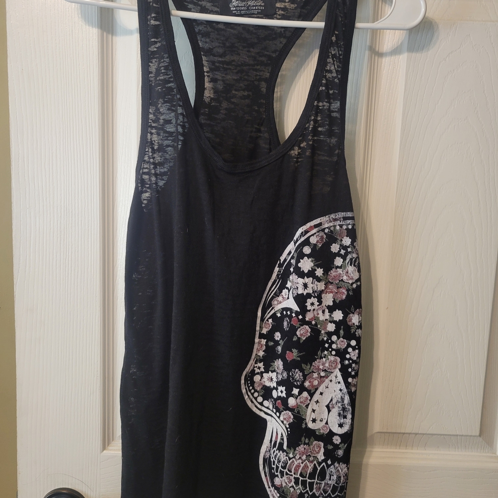 Black Skull Floral Tank Top